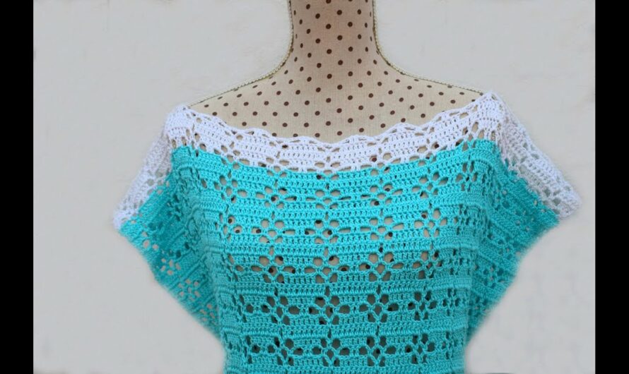 CROCHET TUNIC WITH GEOMETRIC STITCH