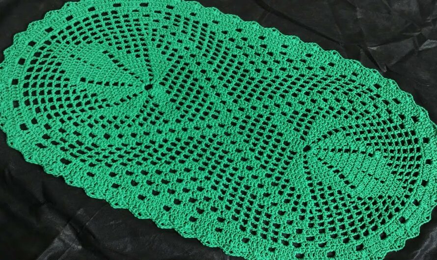 CROCHET OVAL RUG WITH LEAF MOTIF TUTORIAL