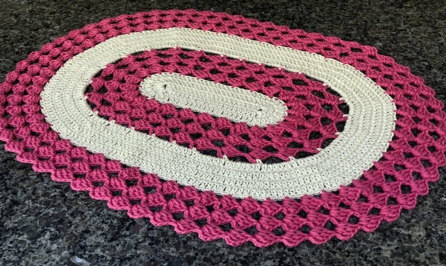 HOW TO CROCHET A RUG IN OVAL SHAPE