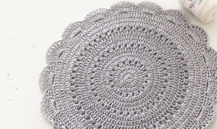 Crochet Rug With Ribbon Yarn | Video tutorial