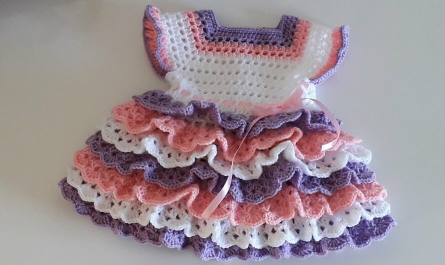 How to crochet a layered baby dress