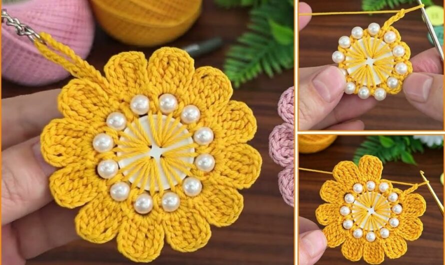 How to make a crochet keychain 3d flower 🌸🌸🌻🌻